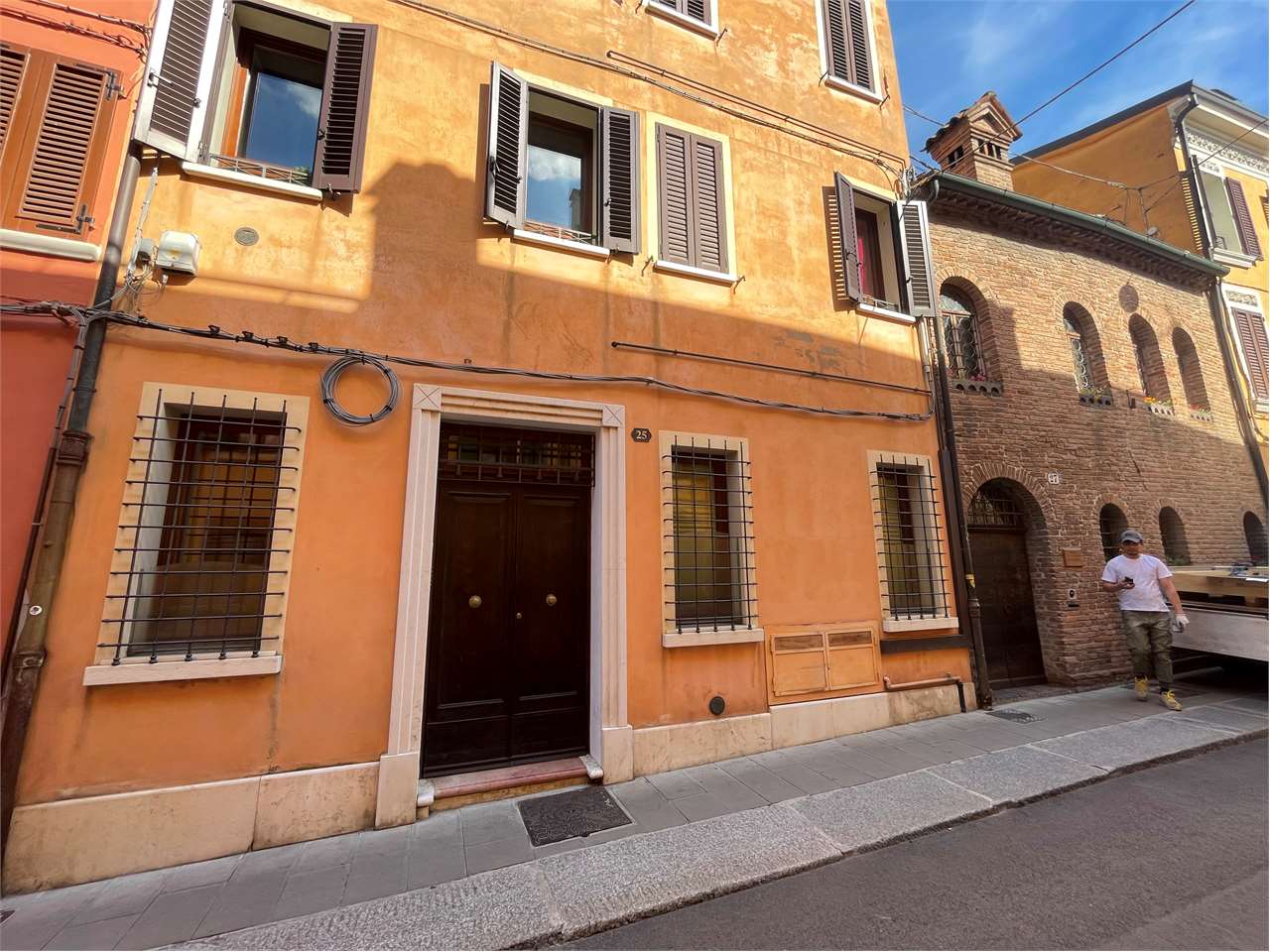 VIA PORTA SAN PIETRO-ELEGANTE BILOCALE